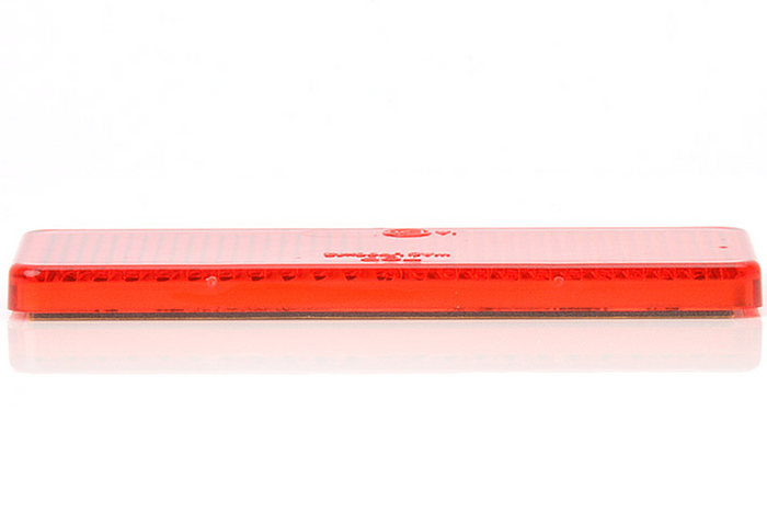 Reflektor rot 96 x 42 mm mit Klebeband